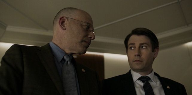 Карточный домик 3 сезон 12 серия Карточный домик 3 сезон 12 серия