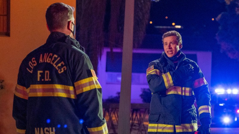 911 служба спасения 4 сезон 6 серия 911 служба спасения 4 сезон 6 серия