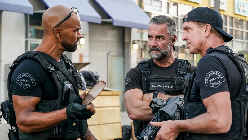 S. W. A. T.: Спецназ города ангелов 5 сезон 7 серия S. W. A. T.: Спецназ города ангелов 5 сезон 7 серия
